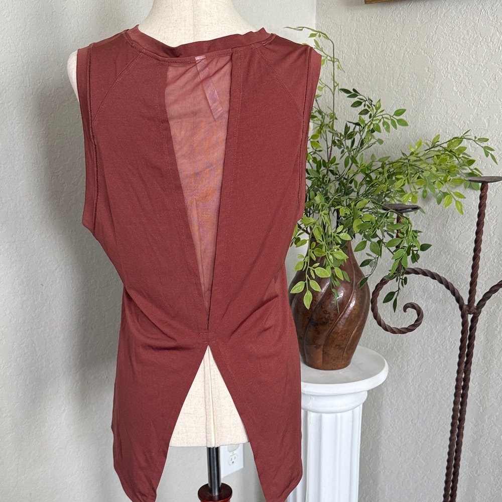 Fabletics Terracotta Sleeveless Tank Top